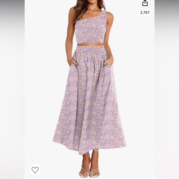 Floral two piece set skirt and ruched crop top - Picture 2 of 5